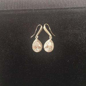Cubic zirconia drop earring